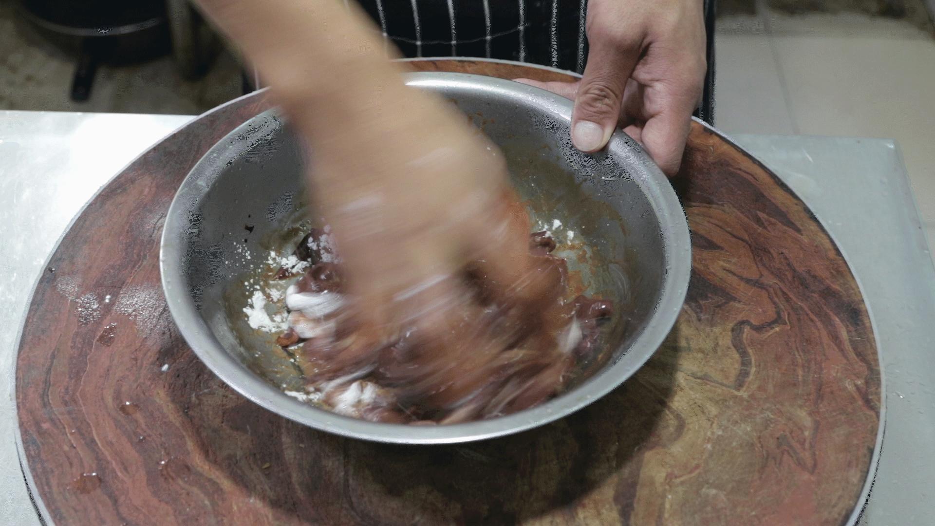 猪肝该怎么弄好吃视频教程,猪肝怎样做入味