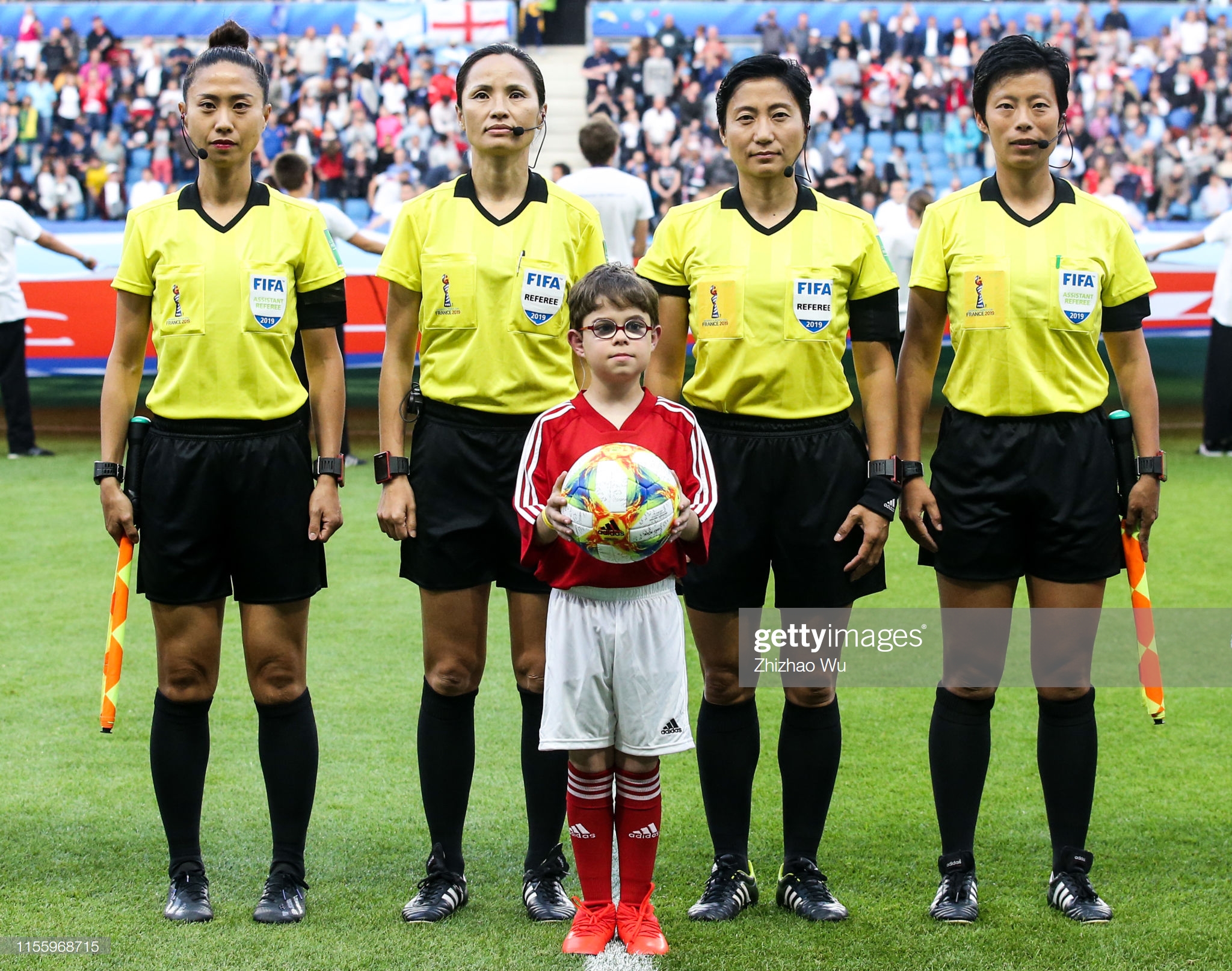 女足世界杯中国裁判,女足裁判秦亮引起争议