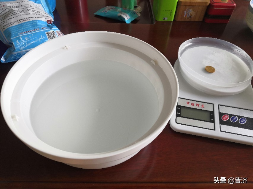 凉粉怎么做冷饮好吃,自制低热量凉粉