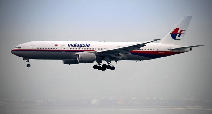 世界上八大“航空谜团”，日本机长跟踪UFO，被发现后瞬间消失