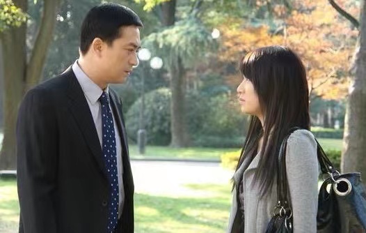 蜗居郭海藻是怎样的人,蜗居郭海藻是真爱吗