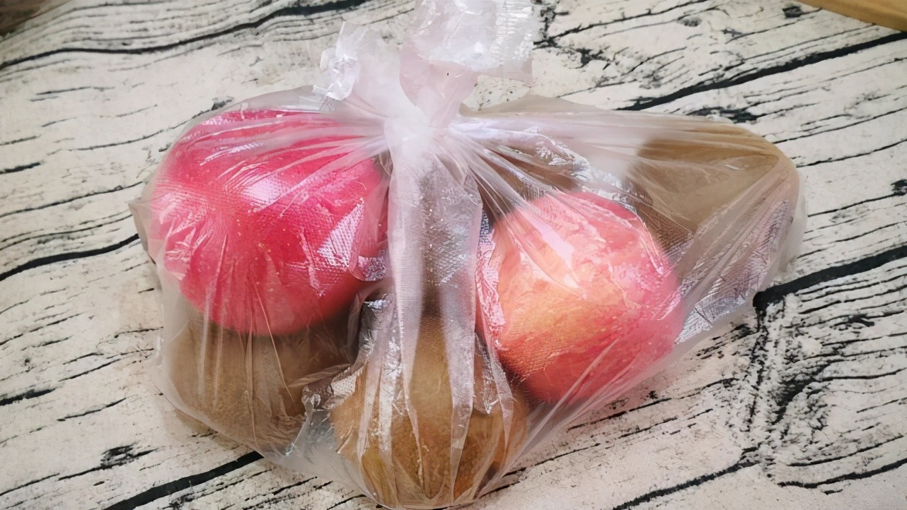 猕猴桃催熟不当会有什么后果,为什么红心猕猴桃不用催熟