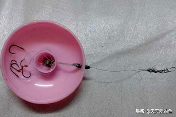 海竿盒饭钓法,海竿弹簧钩底钓技巧