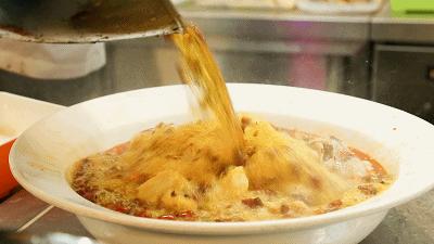 在“卡通乐园”吃“瘦瘦鱼”，一份大过脸盆，居然不到50元