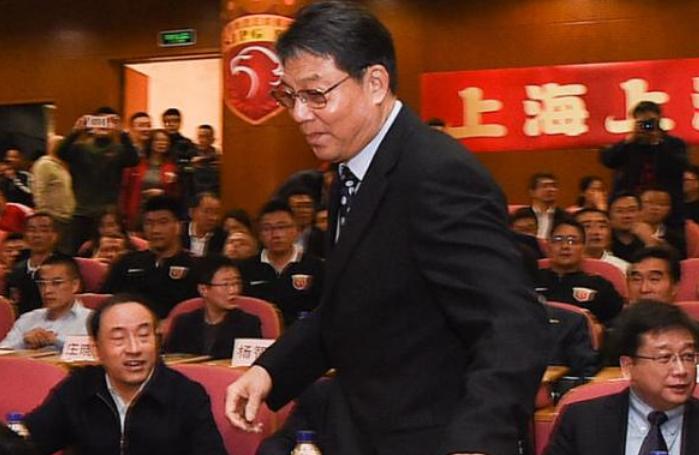 徐根宝获特别贡献奖,徐根宝获申花终身成就奖