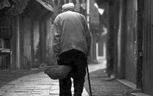 过年回家带点什么礼物实在,过年回家应该带点什么好吃的东西