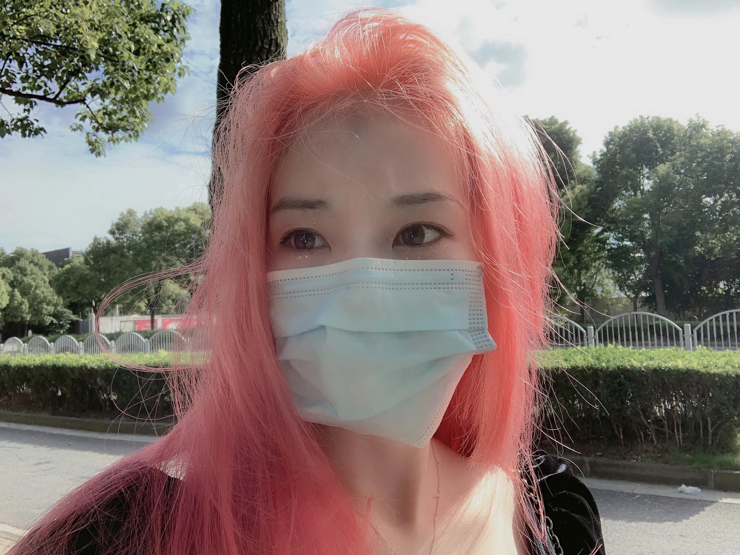 显白的漂染发色粉色,超级显白的发色泡沫