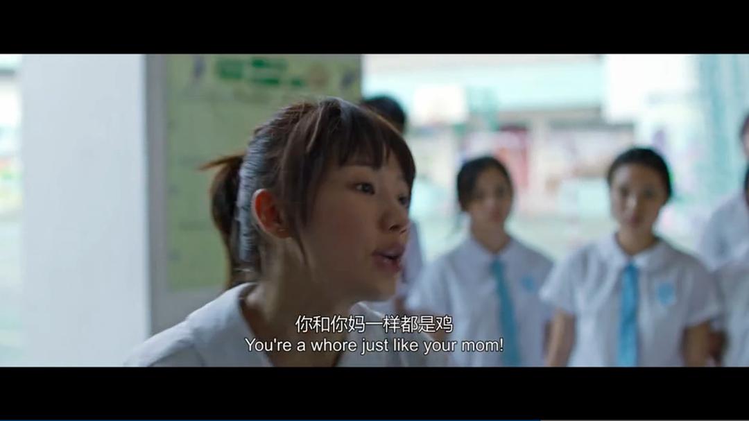 女孩为了一张机票为闺蜜相亲,女孩为了一张机票替富家女相亲