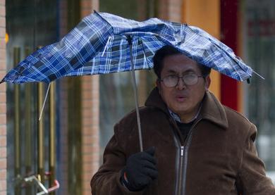 我们只做“价格屠夫”!68元优卡杜机械自动伞