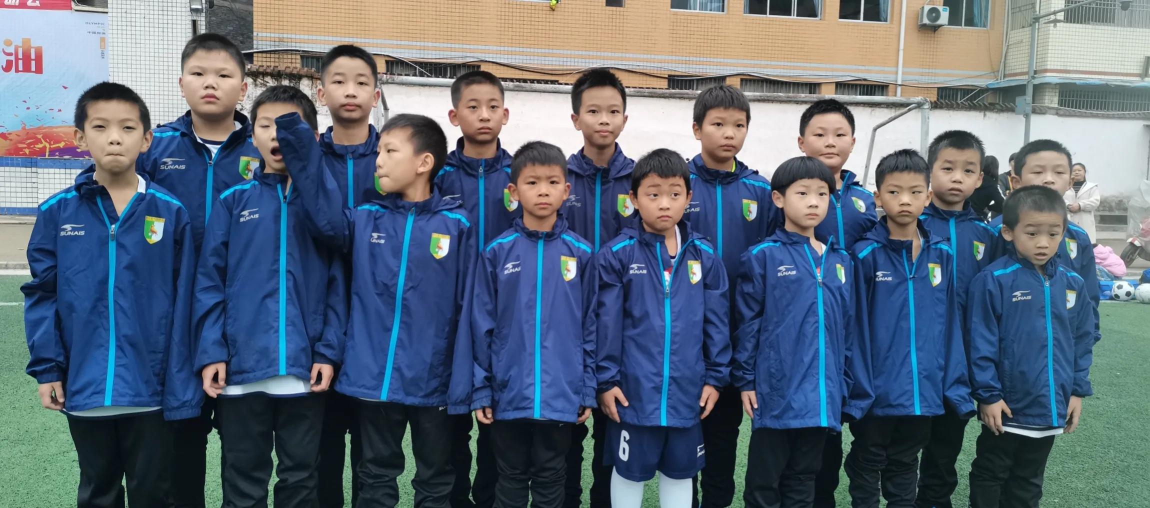 足球给我带来快乐的英文,足球使我快乐