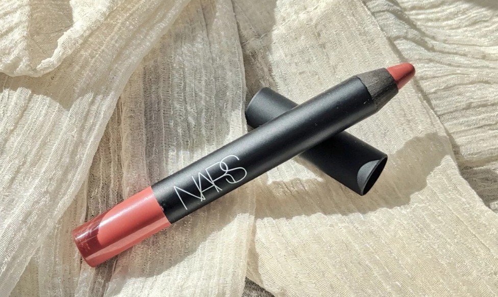 奶里奶气的水蜜桃口红,温柔有亲和力的口红