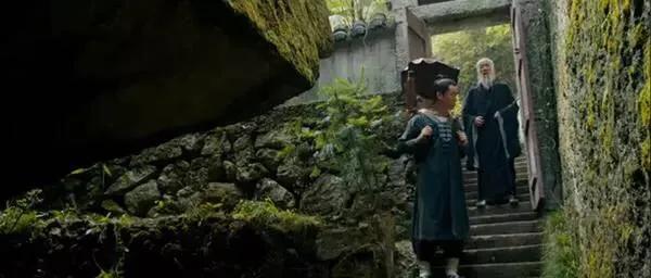 道士下山何安下登场视频,道士下山何安下求师傅解脱