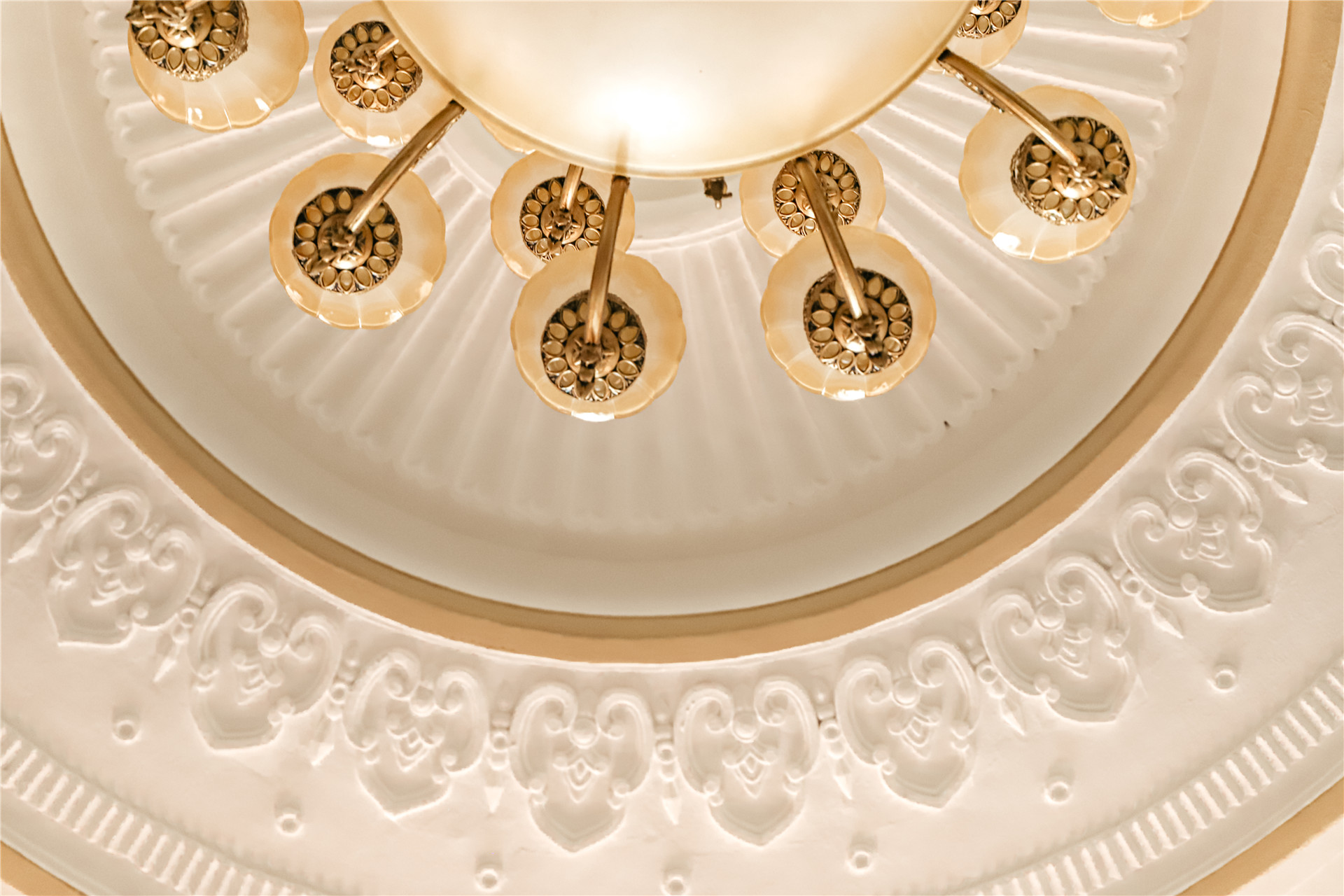 鏄嗘槑灏忓厠閲屽鏋楀鍦板潃,鍏嬮噷濮嗘灄瀹槸鑻忚仈鐨勫悧