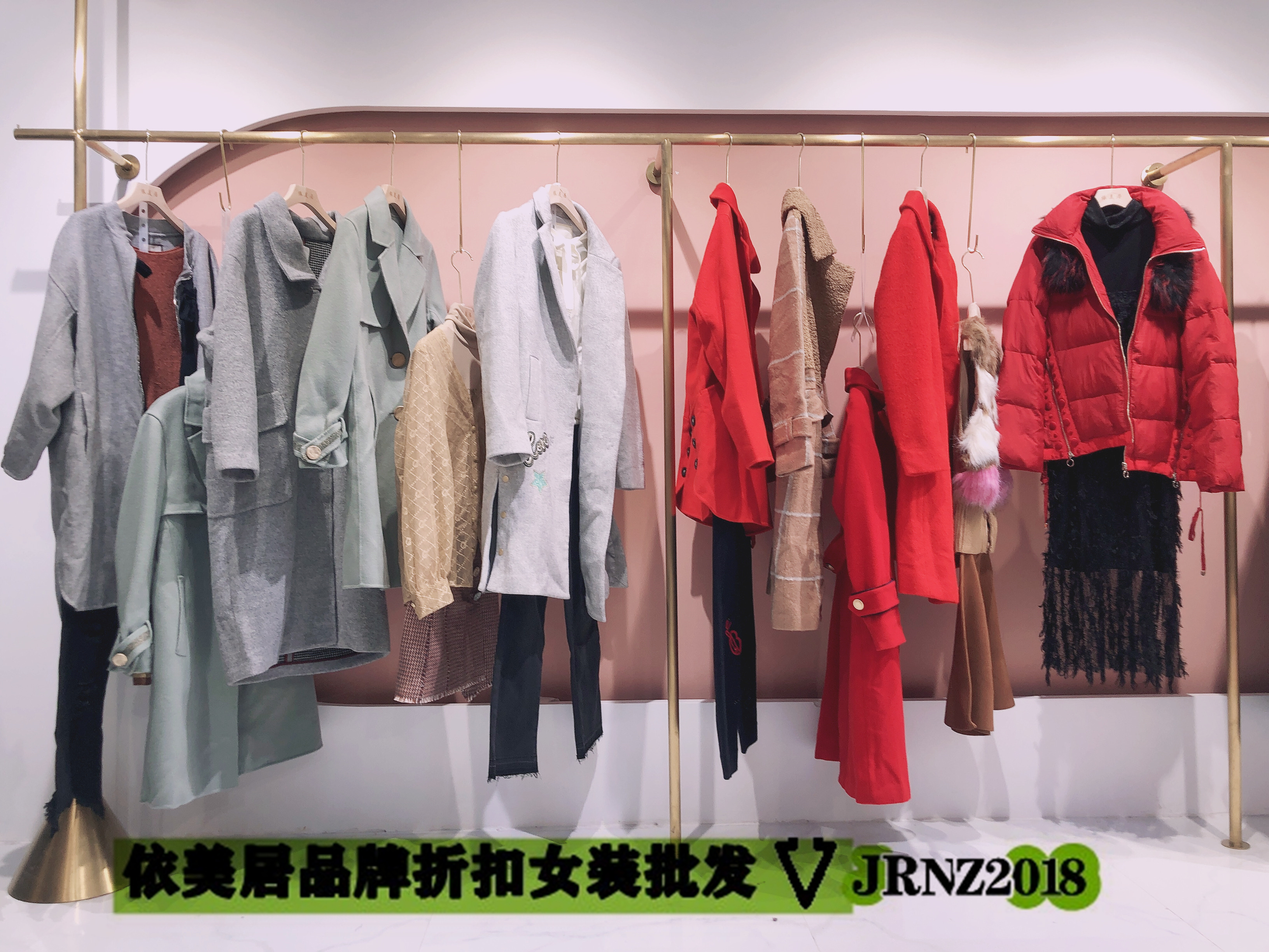 哈尔滨女装折扣店进货渠道,哈西服装城拿货