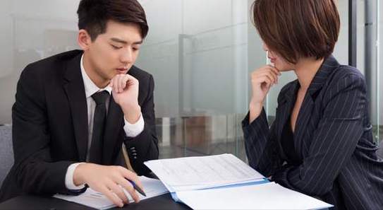 怎么为网站选择合适的域名,如何给域名做网站建设