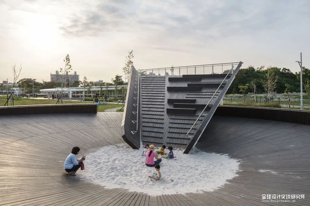 荣获2023德国红点最佳设计奖,德国iconic设计大奖推荐