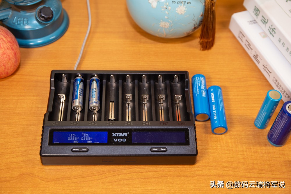 高端镍氢电池充电器,镍氢电池智能充电器推介