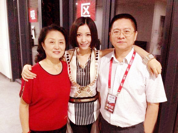 歌手姚贝娜已去世6年,姚贝娜晚年生活视频