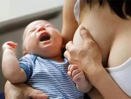 大人拉绿便常见的几种原因,宝宝拉黄色带点绿便是什么原因