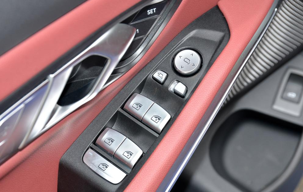 2021款宝马3系320和325什么区别,宝马3系评测视频2021款325li