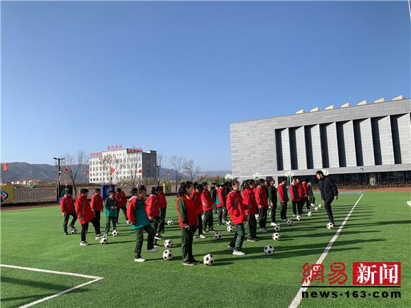 实验小学提高思政课教学质量,研磨课堂