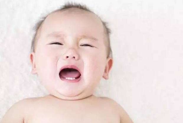 宝宝黄昏闹好不好,宝宝黄昏闹怎么安慰