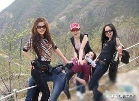 刚给女朋友买完手机,给女友买了iphone