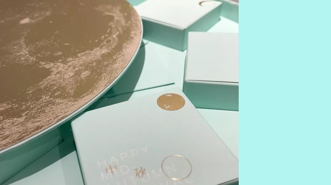 月饼礼盒港风包装设计图,白银月饼瓦楞纸礼盒包装设计