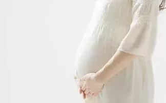 孕妇肚子上为什么会有一条黑线,孕妇肚子上长黑线是怎么回事