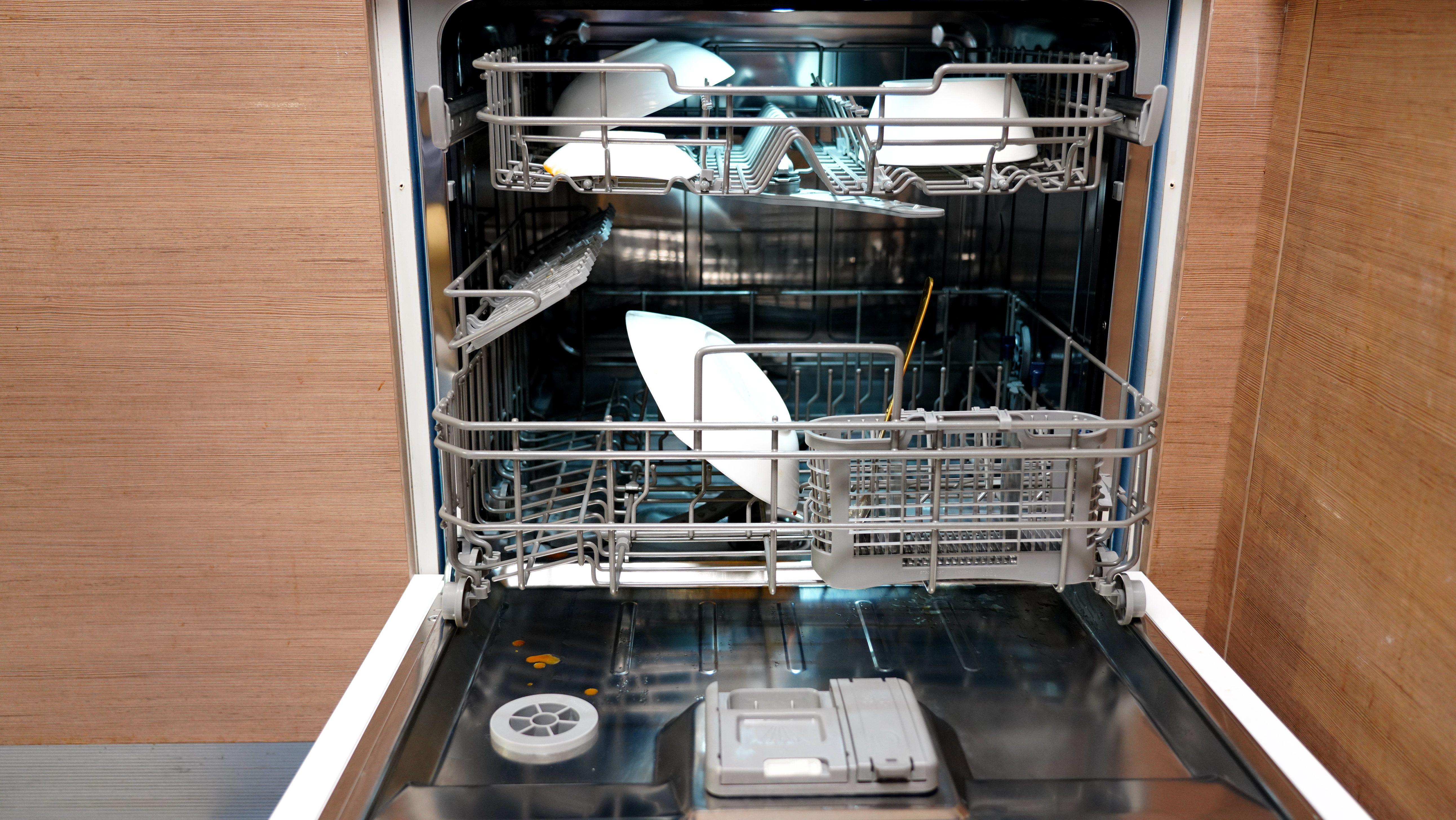 洗碗机水卫仕和立白哪个好,水卫仕洗碗块适合所有洗碗机吗