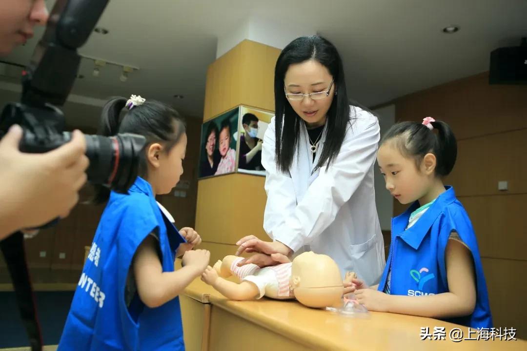 科技启明星︱儿童睡眠事关民族兴旺大计——访2010级启明星江帆