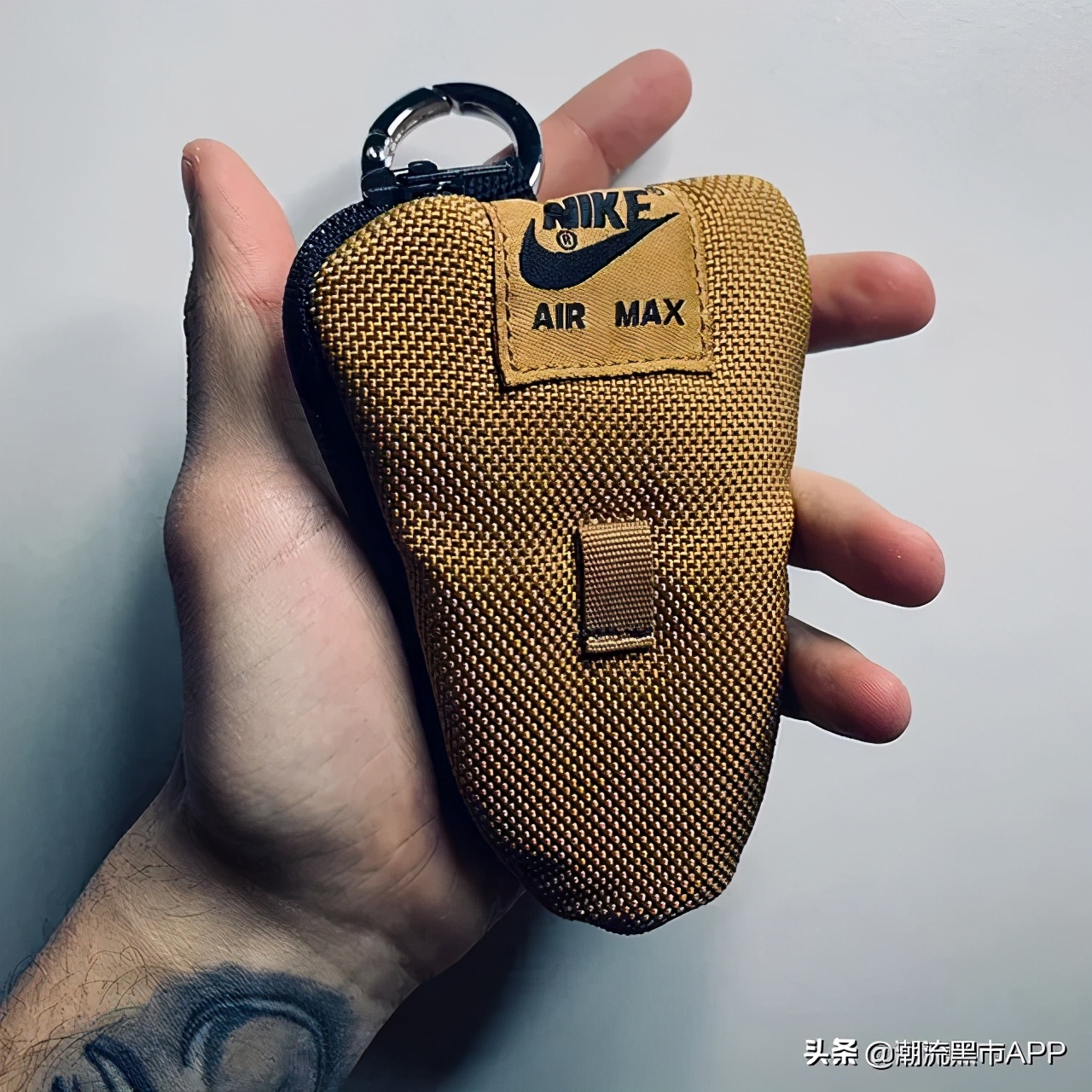 「人造人间」球鞋的另一种重制