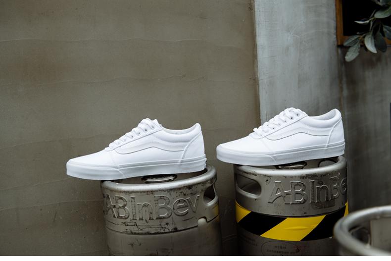 休闲小白鞋品牌推荐,夏季小白鞋百搭推荐店铺