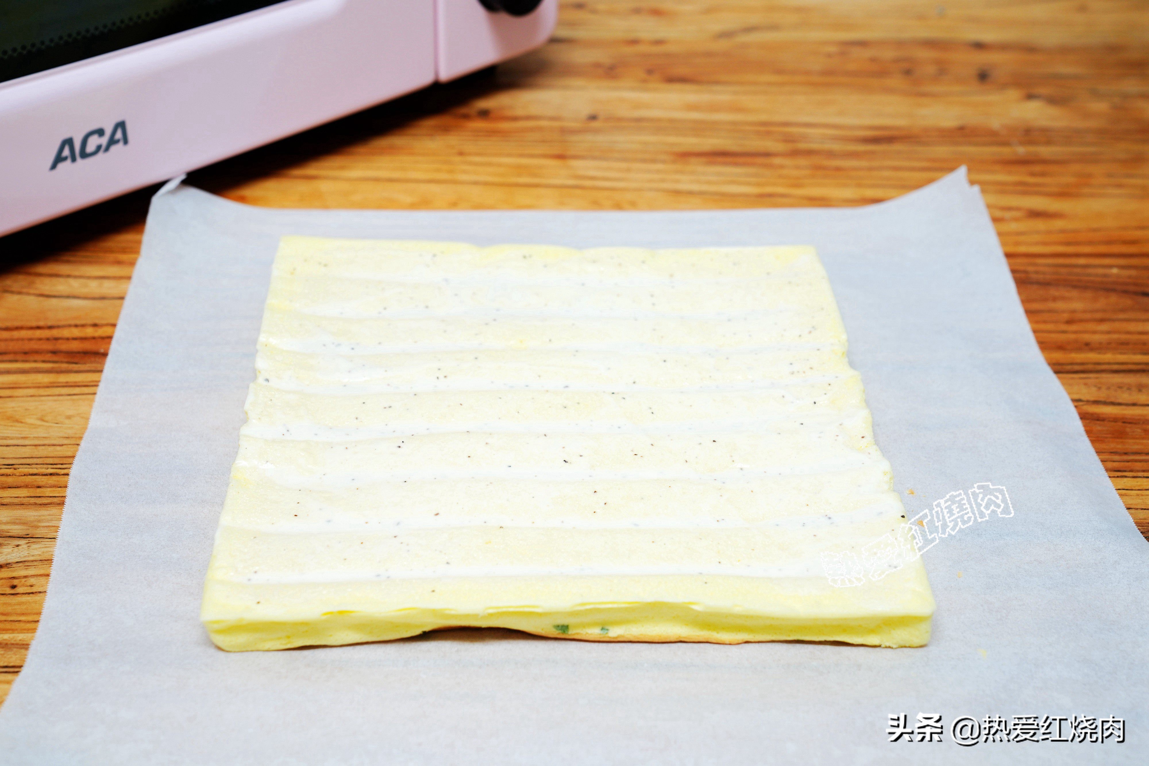 为什么做的蛋糕卷皮会粘,蛋糕卷烘焙技巧8大问题8个对策