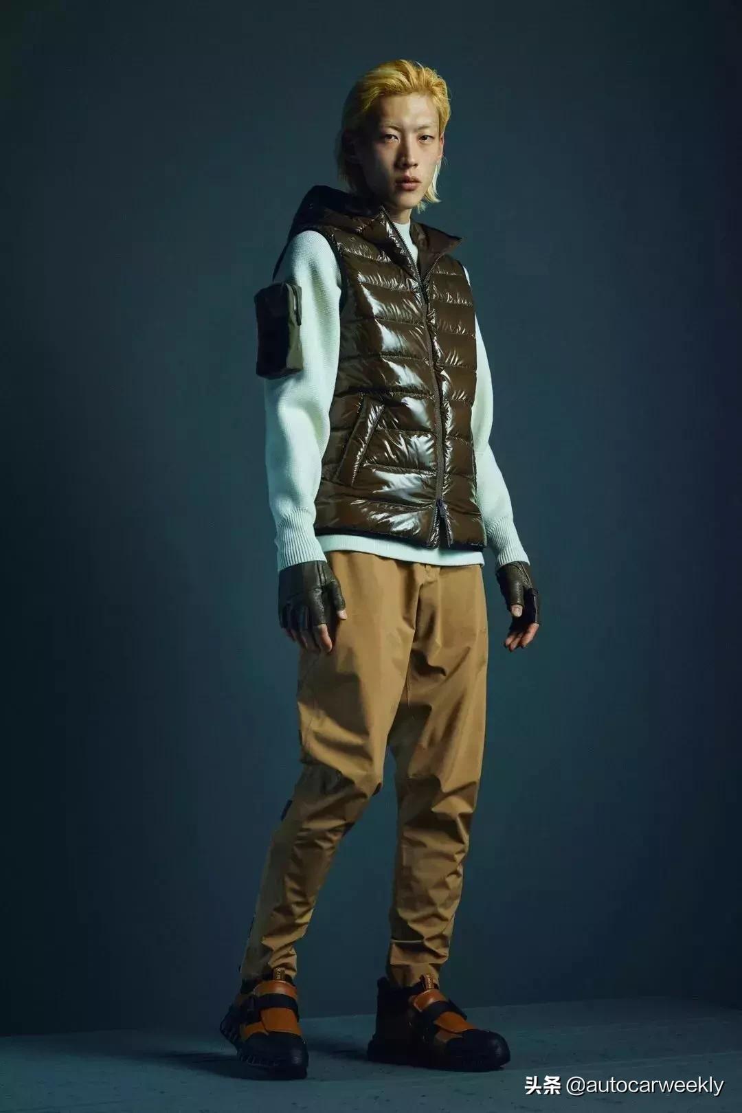 卫衣紧身怎么穿,卫衣装法