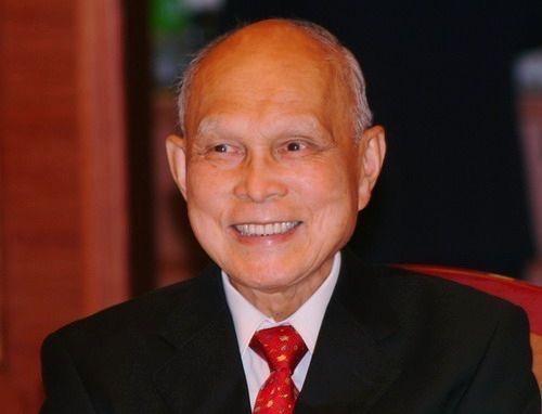 吕燕妮告别现场,吕燕妮霍英东电视剧