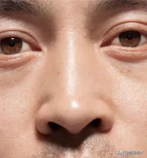 鼻子看起来很塌又不塌,鼻子看着没立体感
