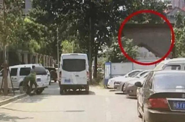 南京万家楼立交钉子户,南京最大钉子户