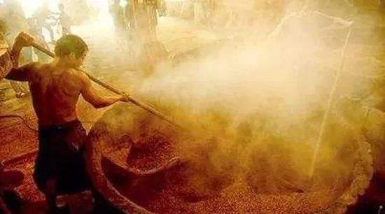 周仕兵:匠心酿出时光佳酿醉美人生