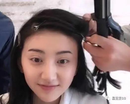 网上关于她整容的传闻屡见不鲜,自曝八年整容史