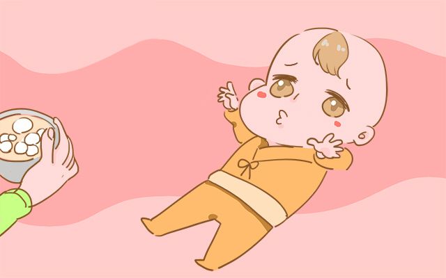 刚六个月宝宝不吃辅食怎么办,六个月的宝宝不吃辅食可以不