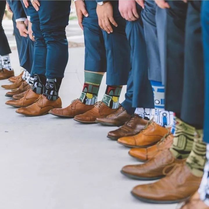 低帮鞋和高帮鞋哪个对脚踝更好,低帮鞋和高帮鞋哪个好搭配