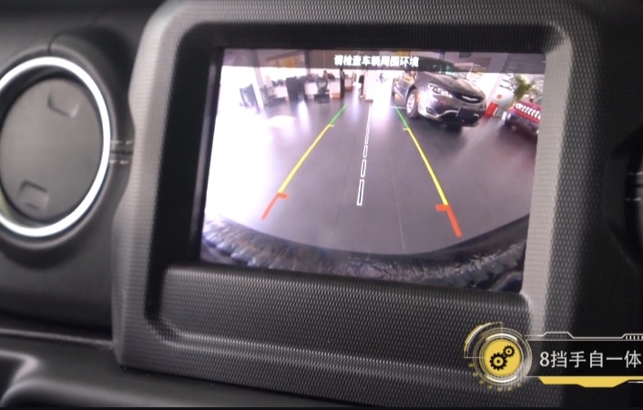 牧马人倒车影像不清晰,牧马人撒哈拉倒车影像安到哪儿