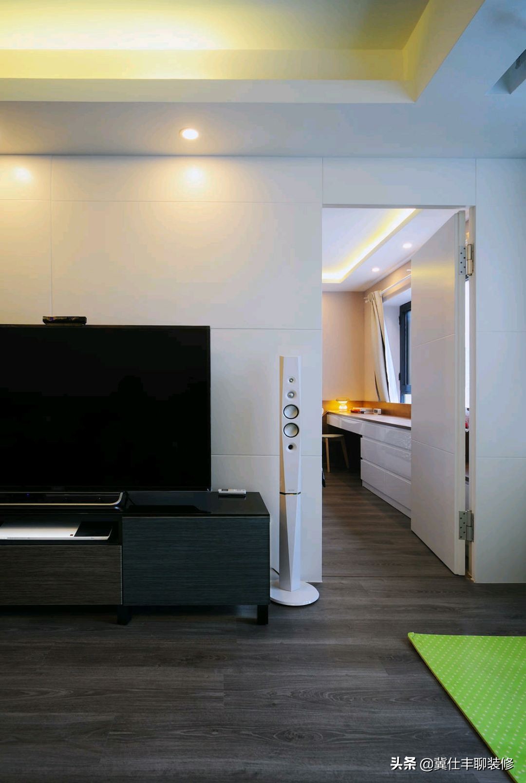 隐形门电视背景墙瓷砖效果图,电视背景墙隐形门做多高