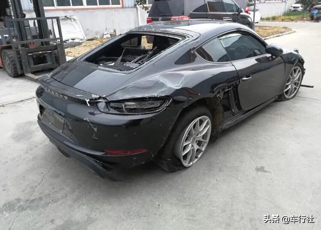 保时捷防撞梁被刮,保时捷卡宴前轮碰撞