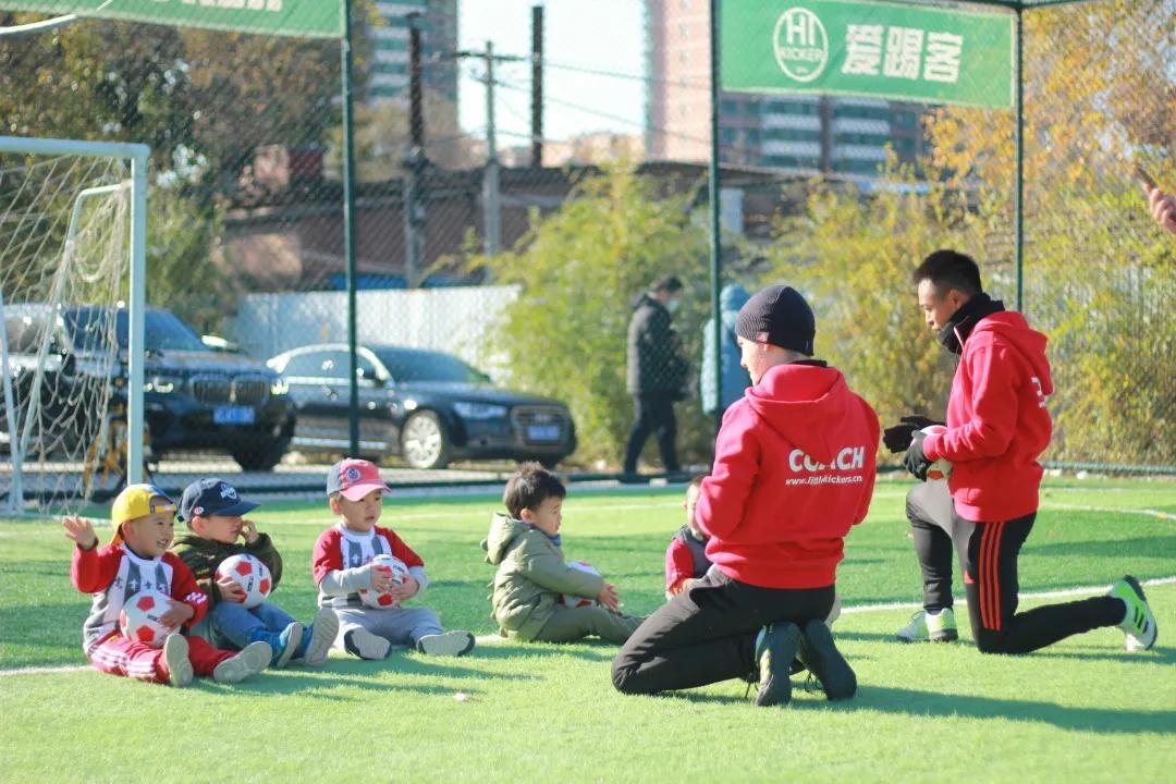 LKchat|明星球小星球球：在足球课程中收获成长