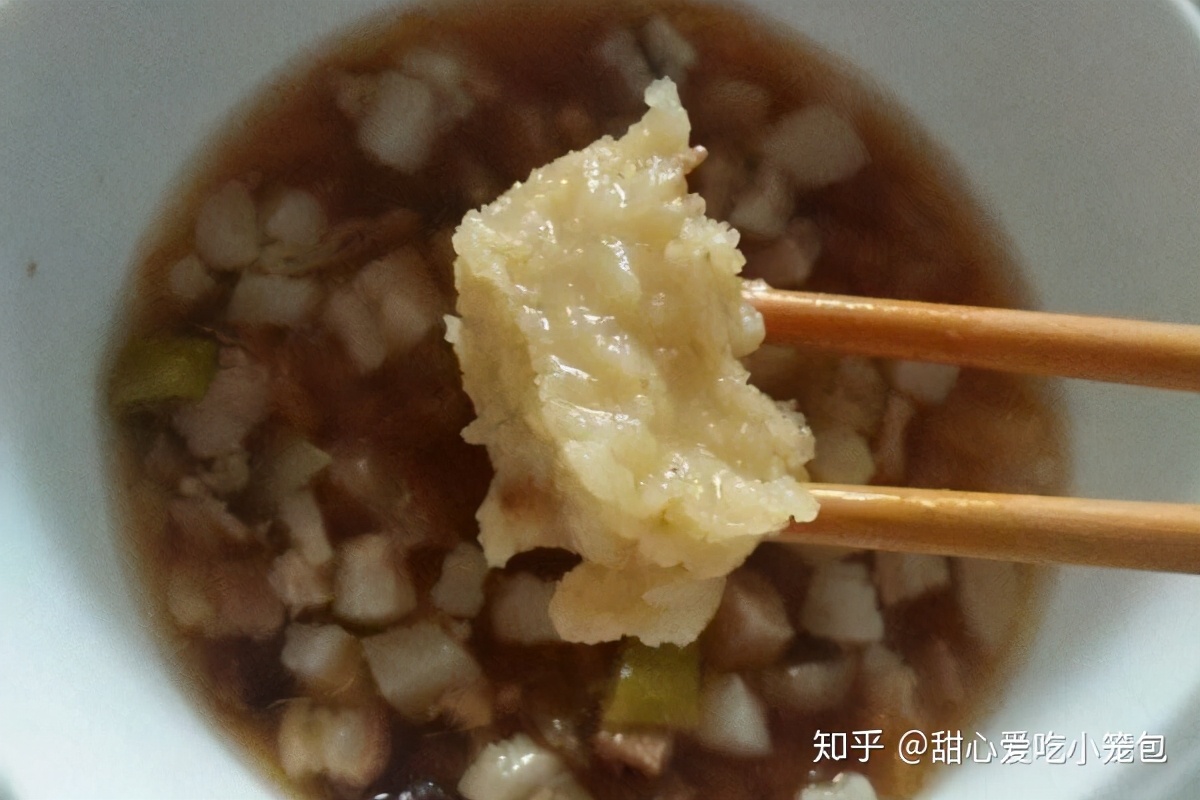 山药蛋和莜面栲栳栳,只有莜面栲栳栳还有个山药蛋