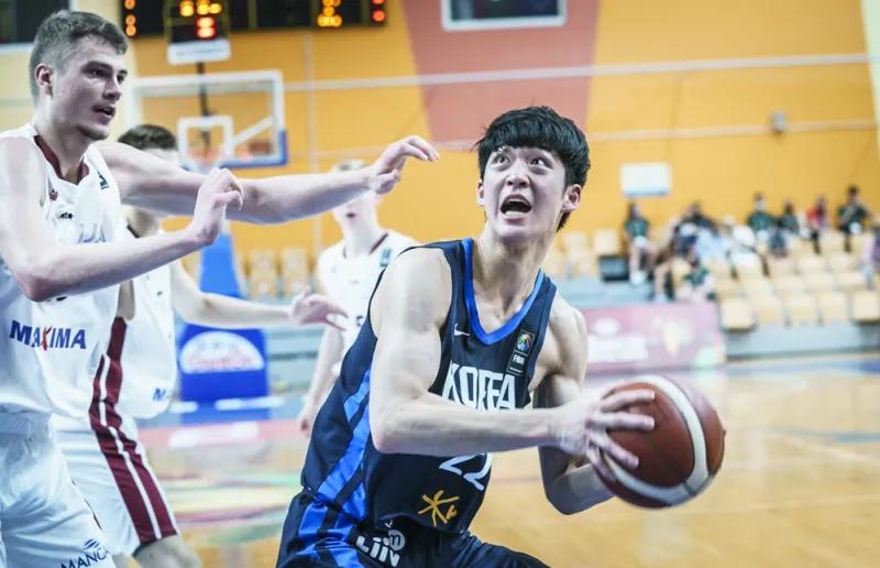 nba选秀大会切特霍姆格伦,切特霍姆格伦什么时候参加nba选秀