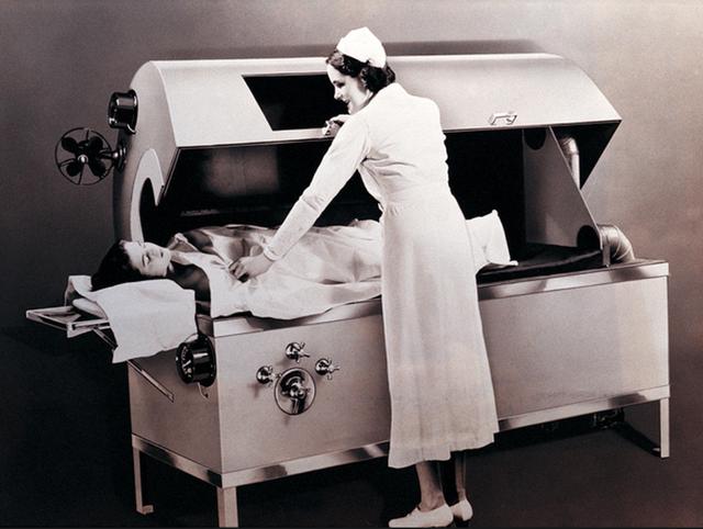 早期精神病院治疗方法图片,以前精神病院治疗图