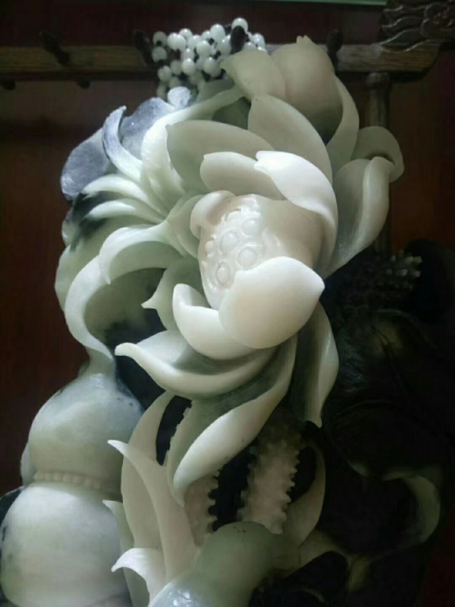 如何雕刻荷花,玉石雕刻荷花